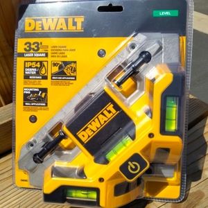 New DeWalt 33ft Laser Square